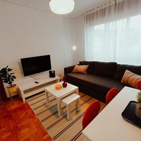 Apartamento Maura 2 Dormitorios 奥维耶多 外观 照片