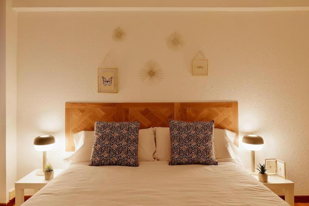 Apartamento Maura 2 Dormitorios 奥维耶多 外观 照片