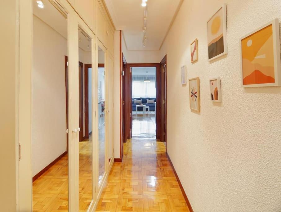 Apartamento Maura 2 Dormitorios 奥维耶多 外观 照片